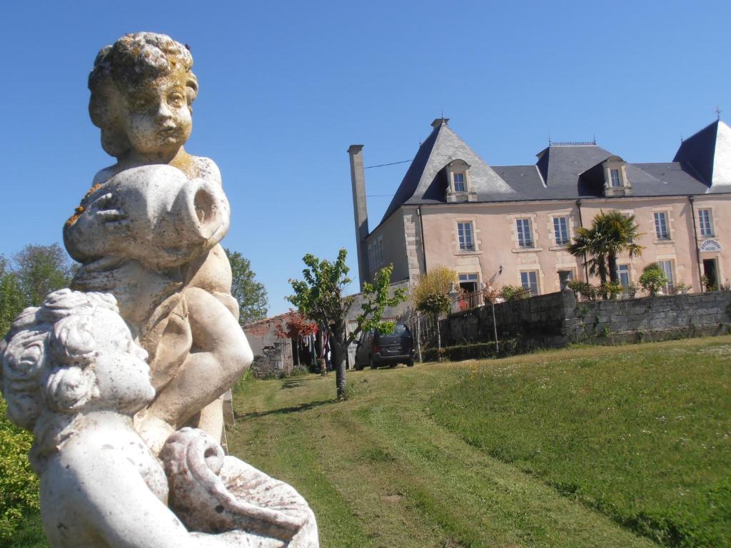 Chateau Sainte Marie 호텔 Dompierre-sur-Charente 외부 사진