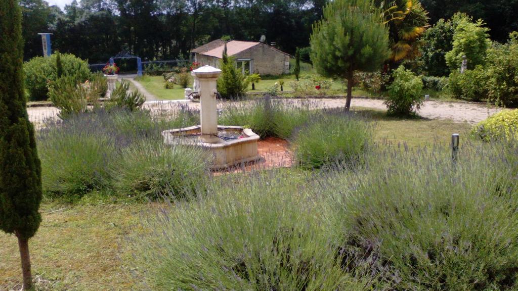 Chateau Sainte Marie 호텔 Dompierre-sur-Charente 외부 사진